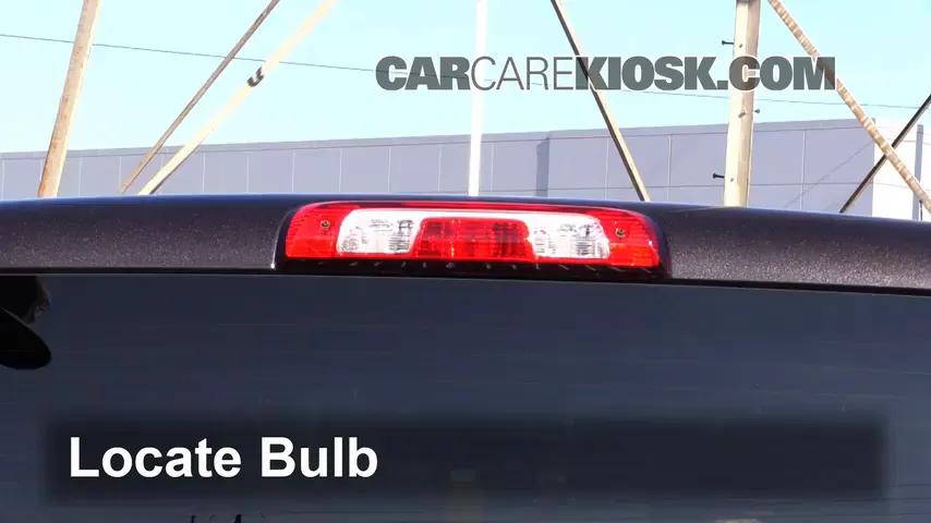 2015 GMC Sierra 1500 SLE 5.3L V8 FlexFuel Extended Cab Pickup Lights Center Brake Light (replace bulb)
